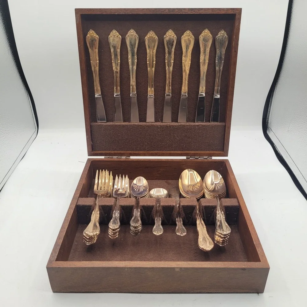 Golden Rose Tiara‎ by Towle Silversmiths 44 Pieces Service for 8 Korea Flatware